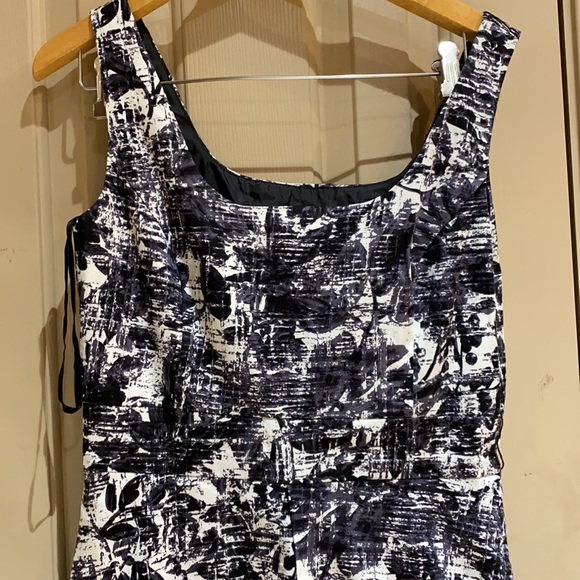 Nine West dress. Size 8 Black and gray - Picture 2 of 5